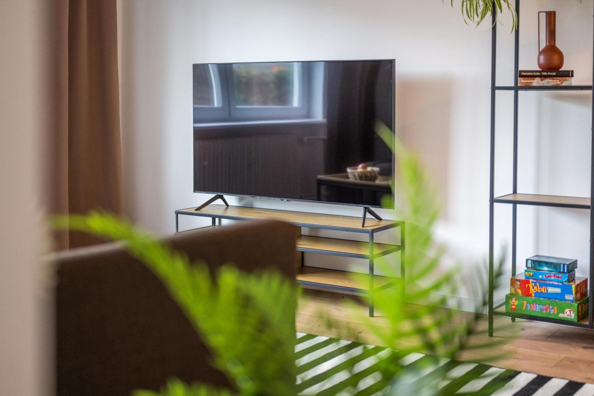 Neu: 100M² - Ideal Fuer Familien/Geschaeftsr. - Hbf Koblenz  Kültér fotó