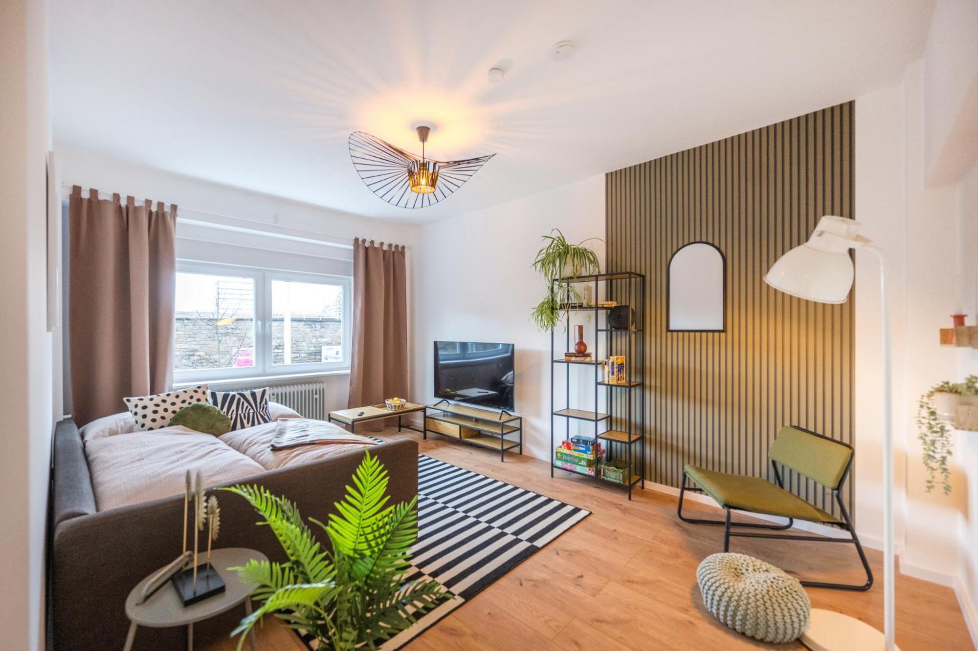 Neu: 100M² - Ideal Fuer Familien/Geschaeftsr. - Hbf Koblenz  Kültér fotó